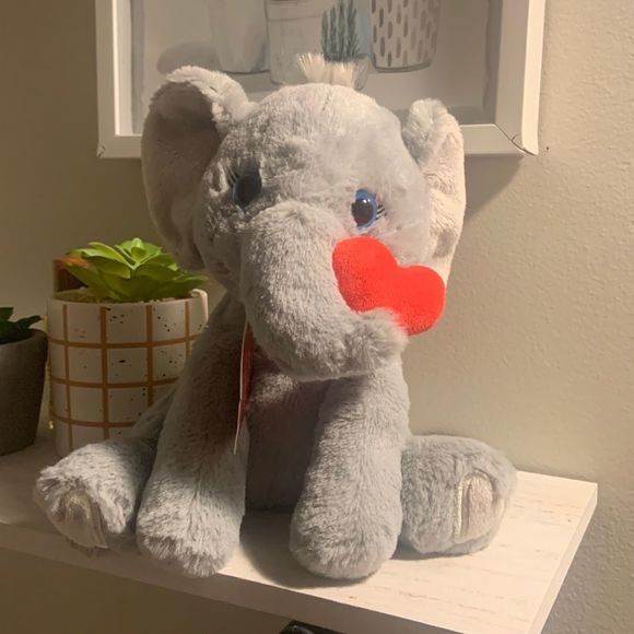 Hallmark Other - Hallmark “Tons of Love ❤️ Elephant has tags